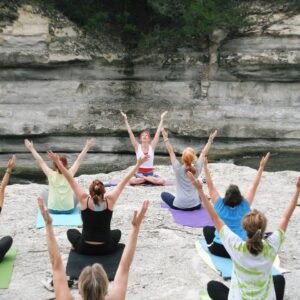 women, yoga classes, asana-1178187.jpg